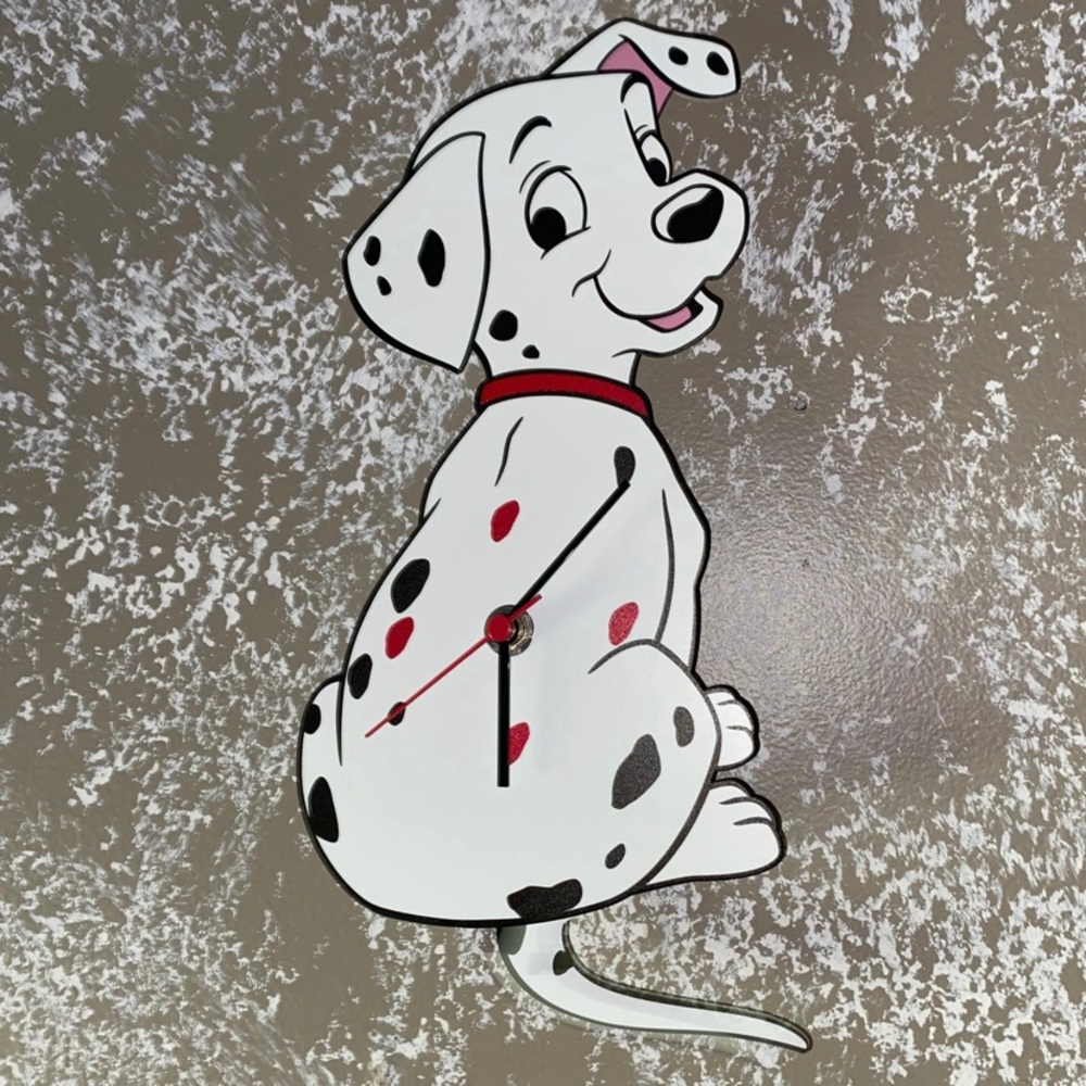 Adorable Rare 101 Dalmatians Disney Dogs Tail Wagging Wall Clock Room Decor